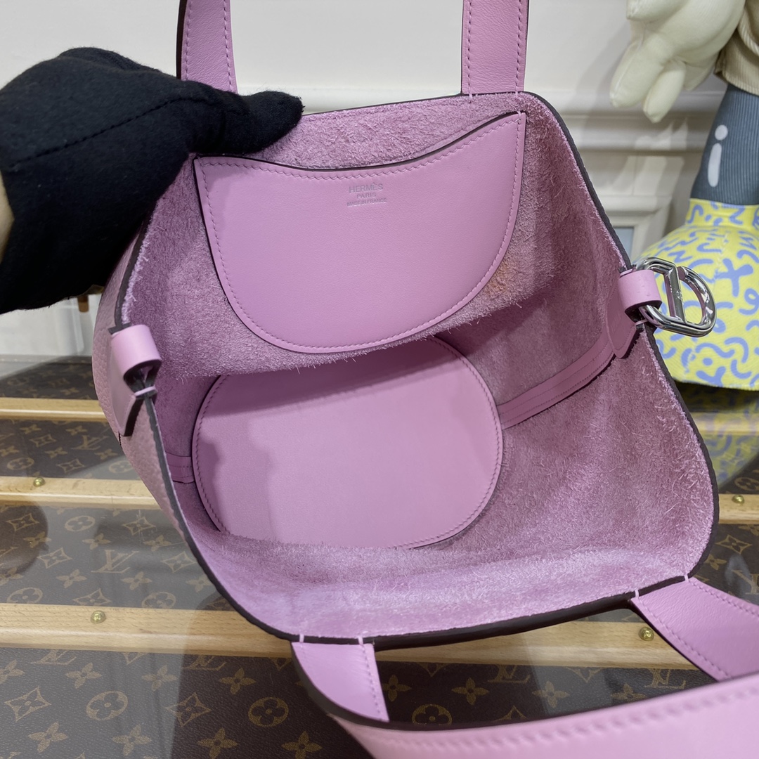 Handbags Hermes picotin size :18x2.5 x22 cm - vstockx