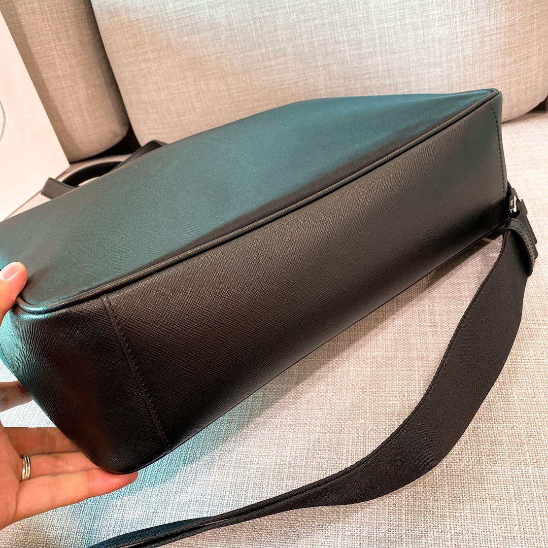 handbags prada 2VG064 size ?4*36*10cm - vstockx