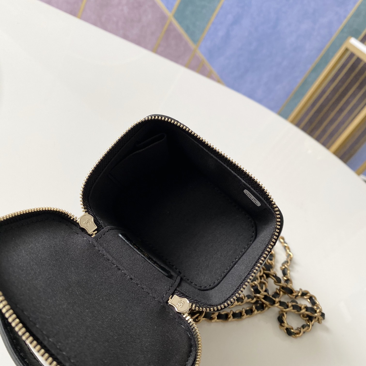 Handbag Chanel 81113 size 10 7 9 cm - vstockx