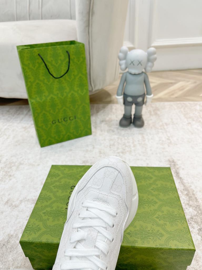 Gucci Rhyton White GG Supreme Canvas - vstockx
