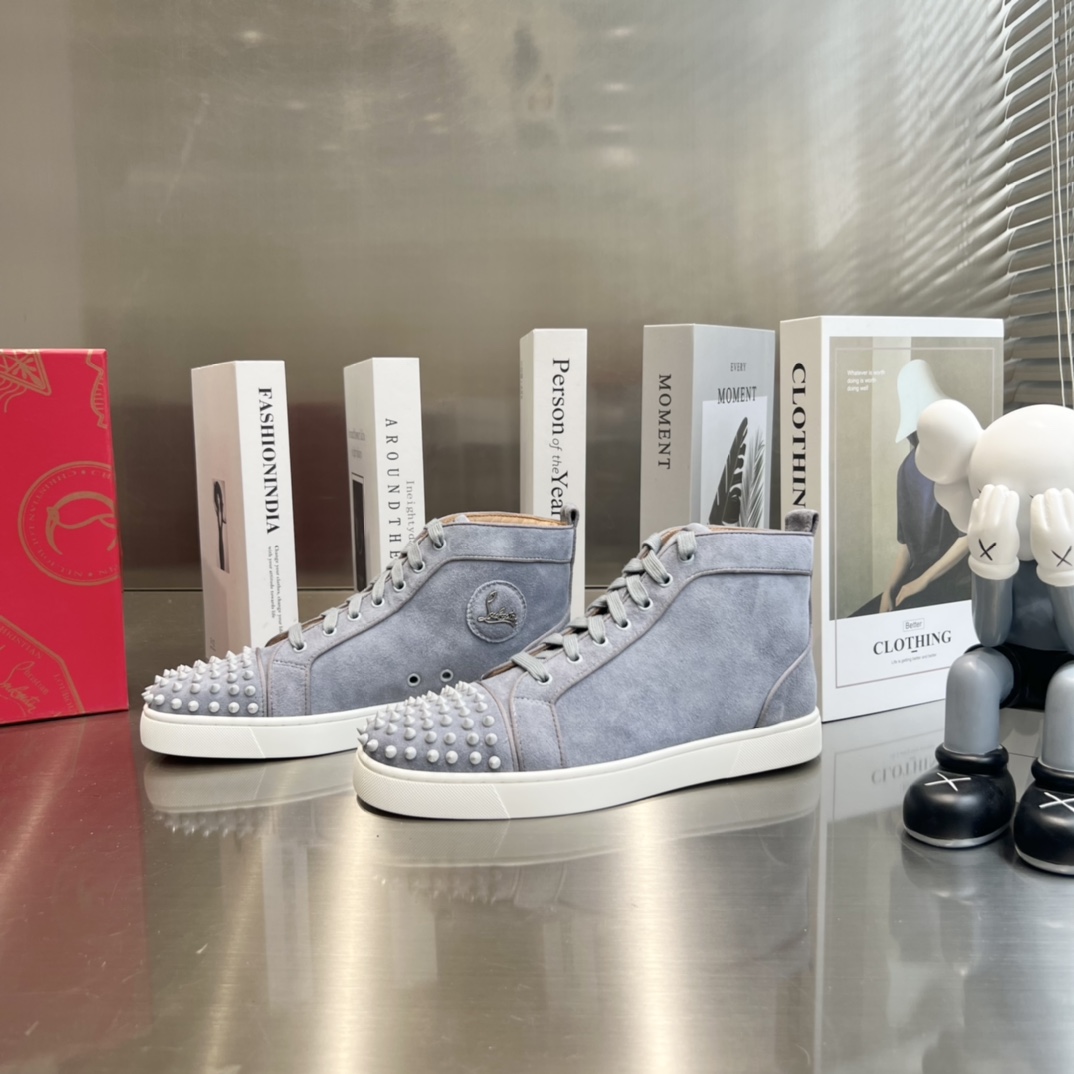 Christian Louboutin Louis Junior Spikes Orlato Flat Sneakers 69 - vstockx