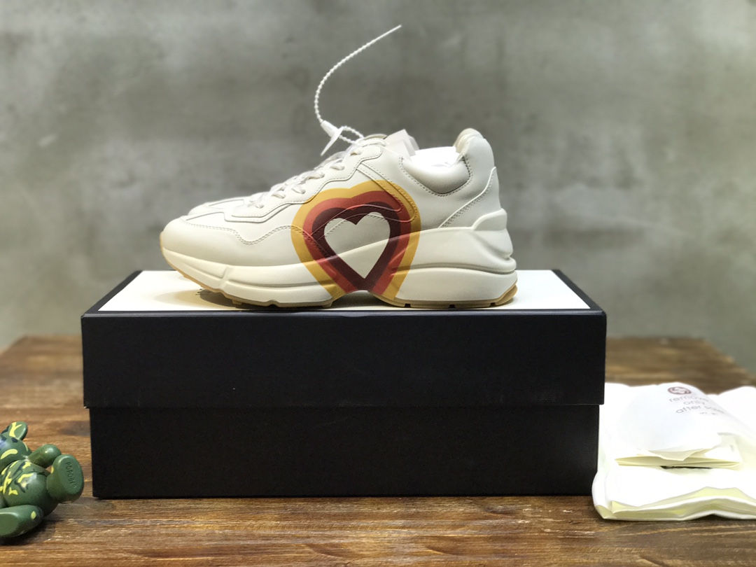 Gucci Rhyton sneaker 47 - vstockx