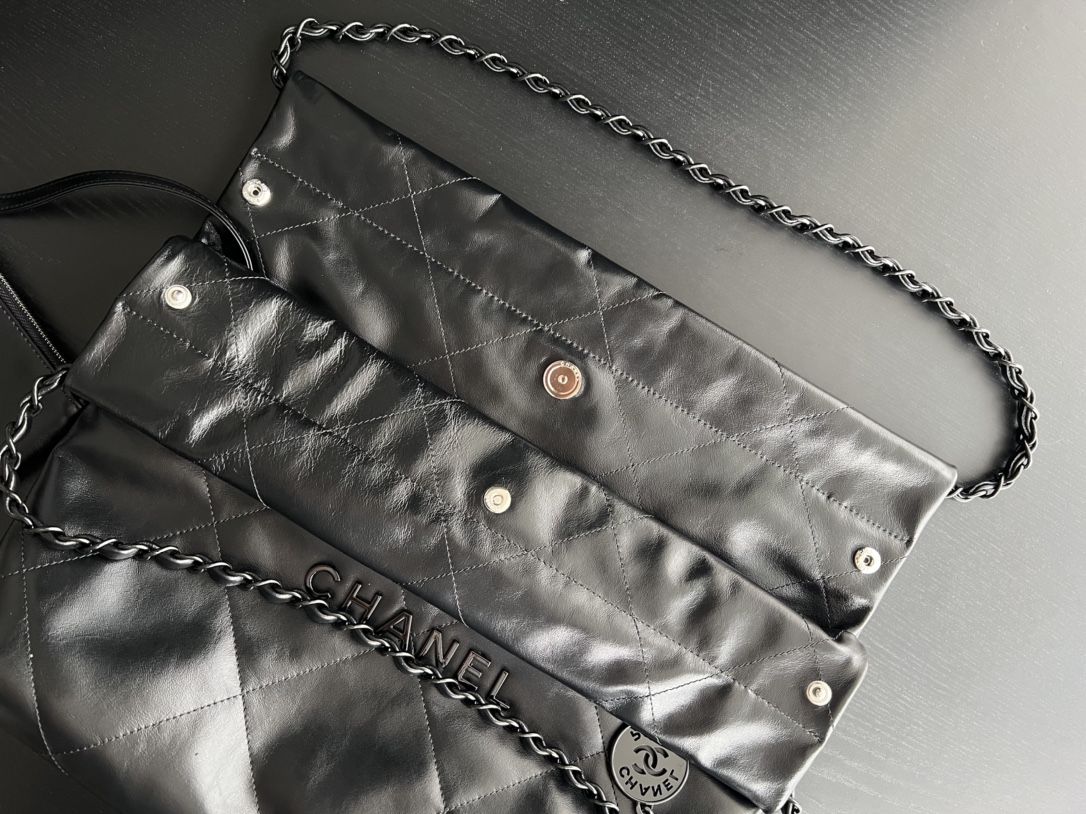 Handbag Chanel size 35cmx37cmx7 cm - vstockx