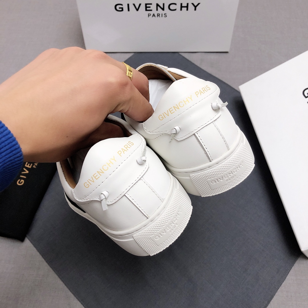 Givenchy Urban Street Logo-print Leather Sneakers 28 - vstockx