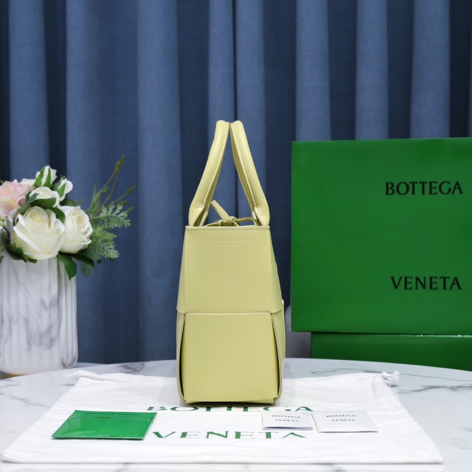 handbags Bottega Veneta 9893# size:30*20*12 - vstockx