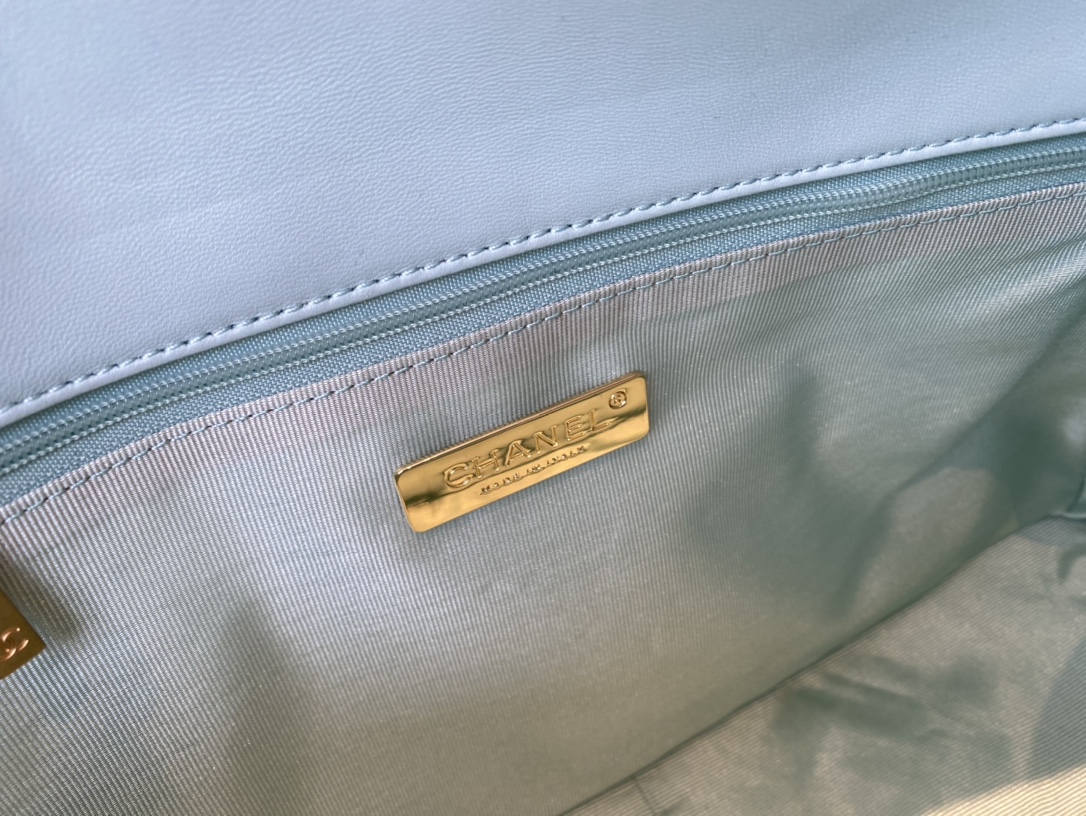 Handbag Chanel AS1161 size 30  20  10 cm - vstockx