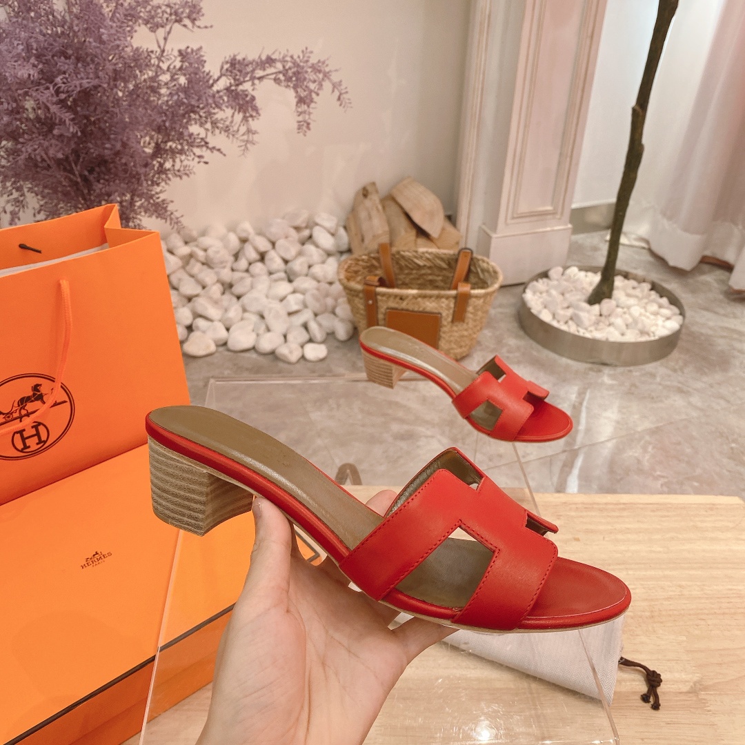 Hermes Sandals 52 - vstockx