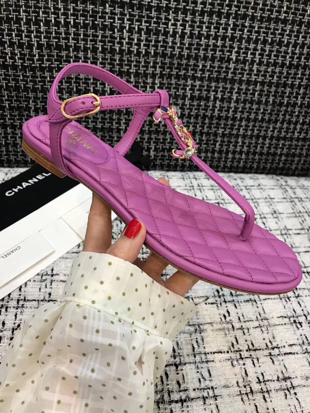 Chanel Slides 48 - vstockx