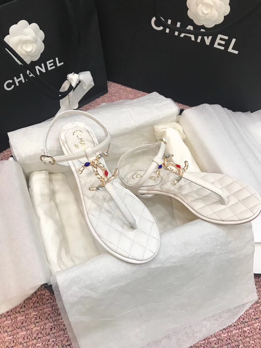 Chanel Slides 50 - vstockx