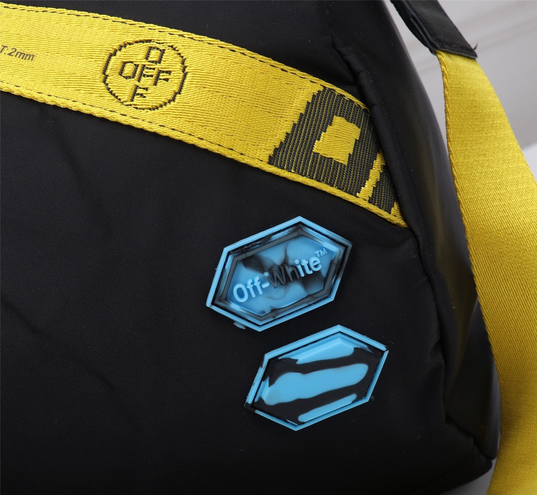 handbags OFF-White 545  4113650  size:45cm and 25cm - vstockx