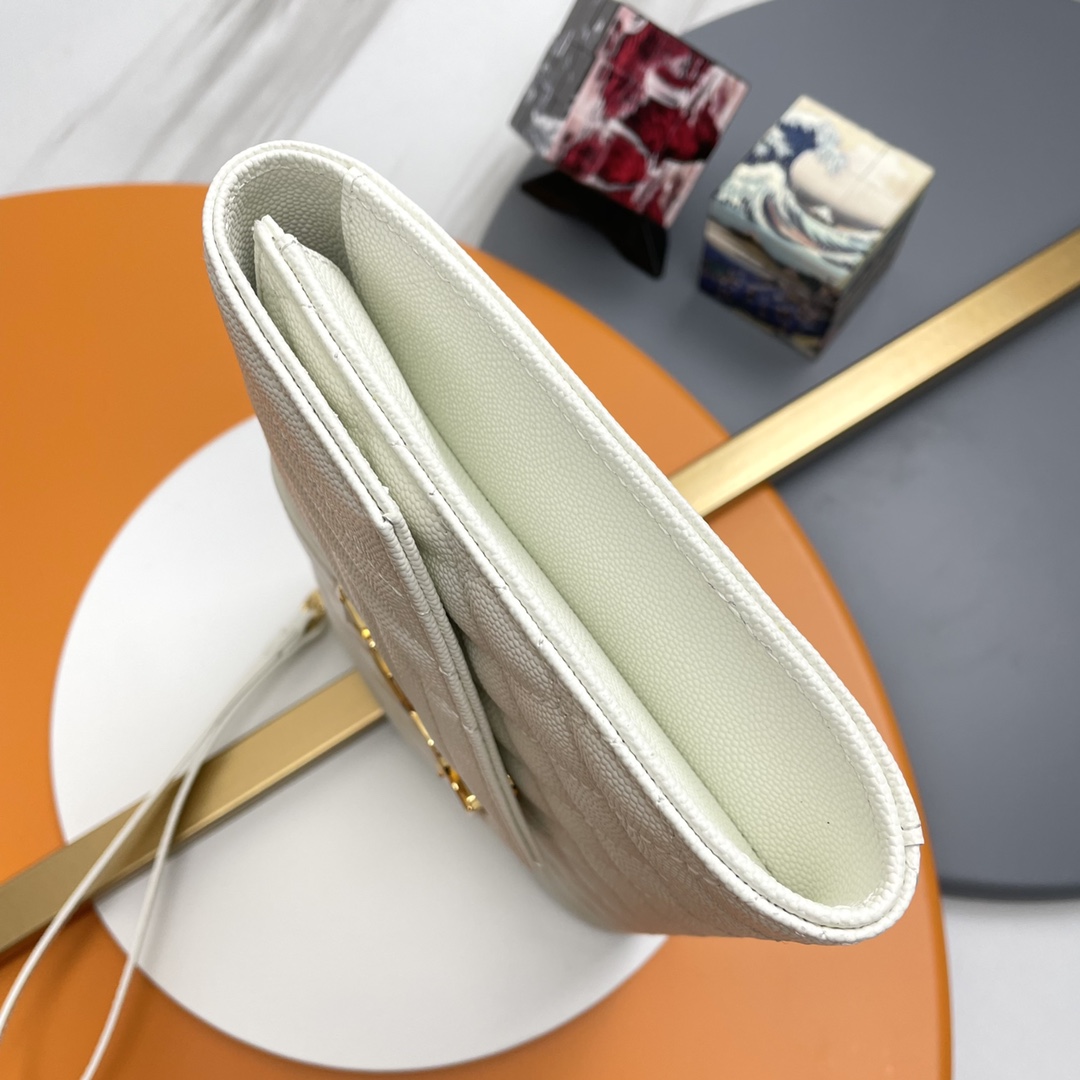 Handbags SAINT LAURENT 617662 size 21x16x3 cm - vstockx