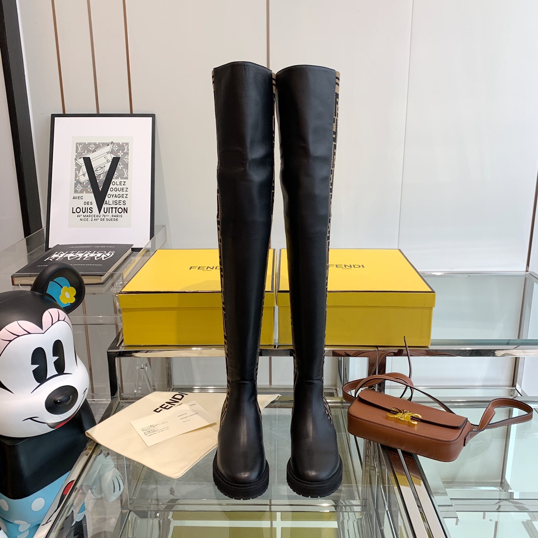 Fendi Boots 8 - vstockx