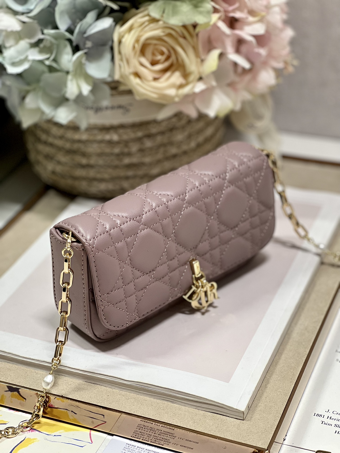 Handbag Dior 0977 size 18.5 x 10 x 4 cm - vstockx