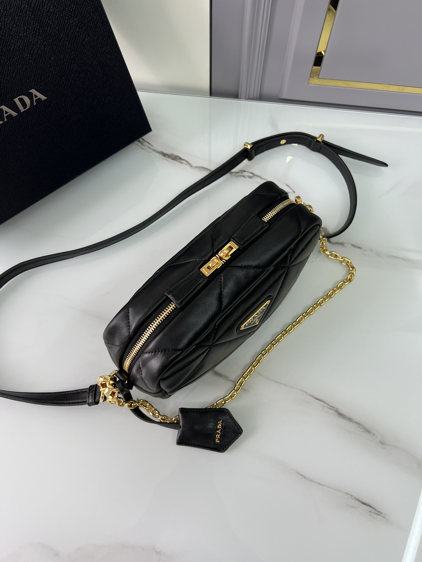 handbags prada 1BH197 22*11*7 - vstockx