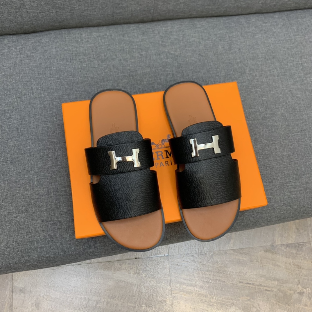 Hermes Sandals 32 - vstockx