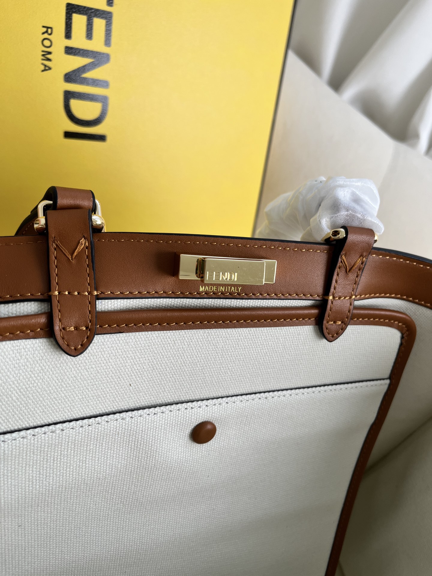 handbags FENDI 1819 size:40*12*29cm - vstockx
