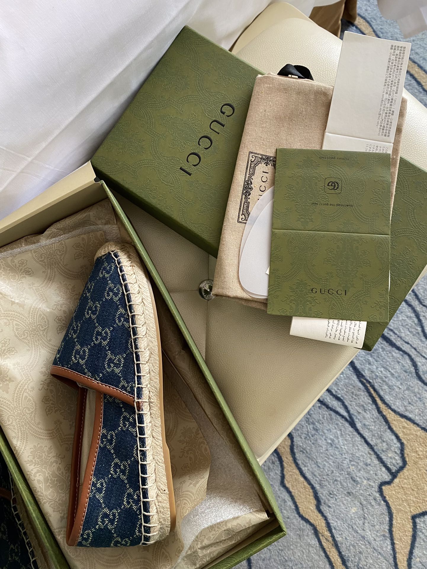 Gucci Leather espadrille with Double G WOMEN 2 - vstockx