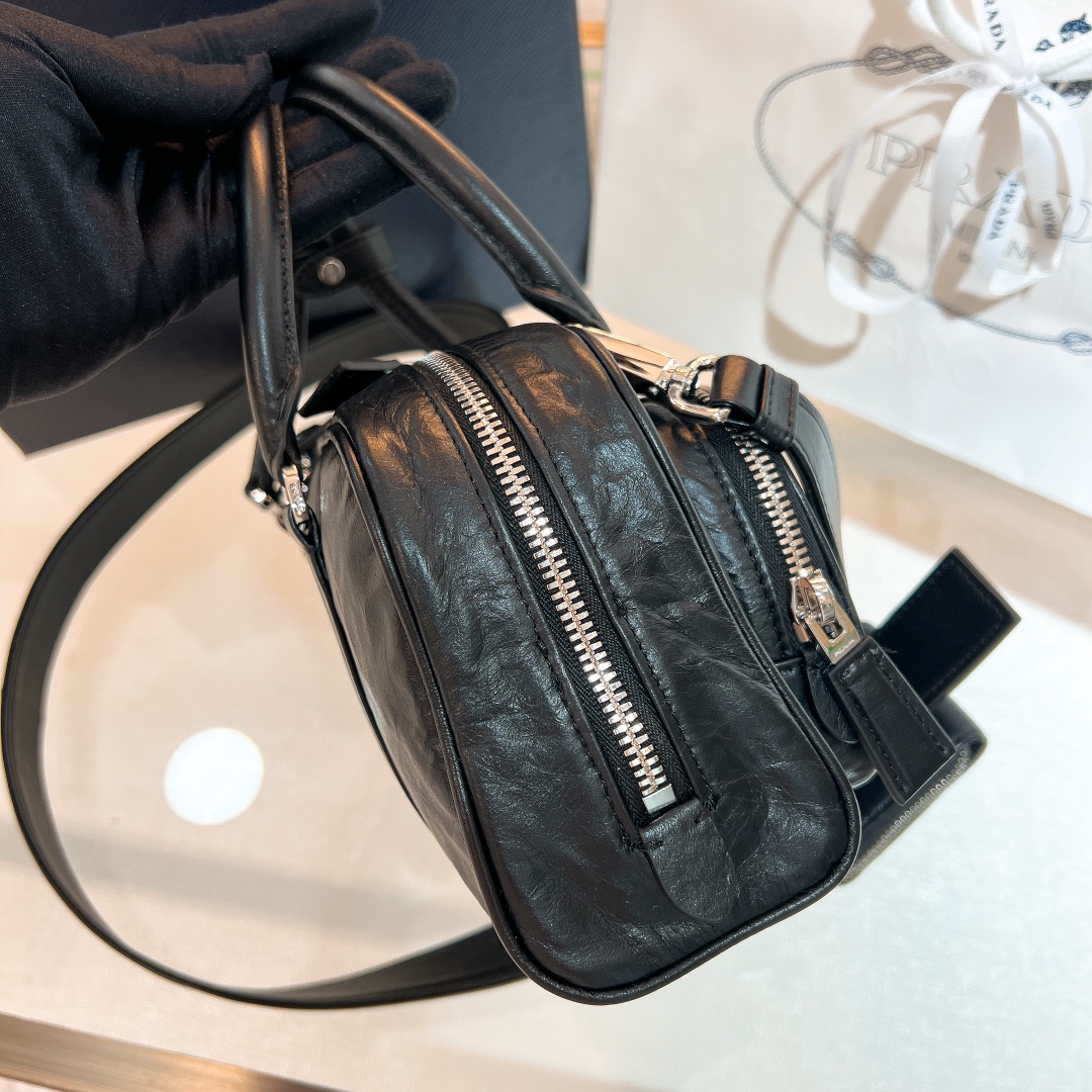 handbags prada 1BB099 24*12.5*7 - vstockx