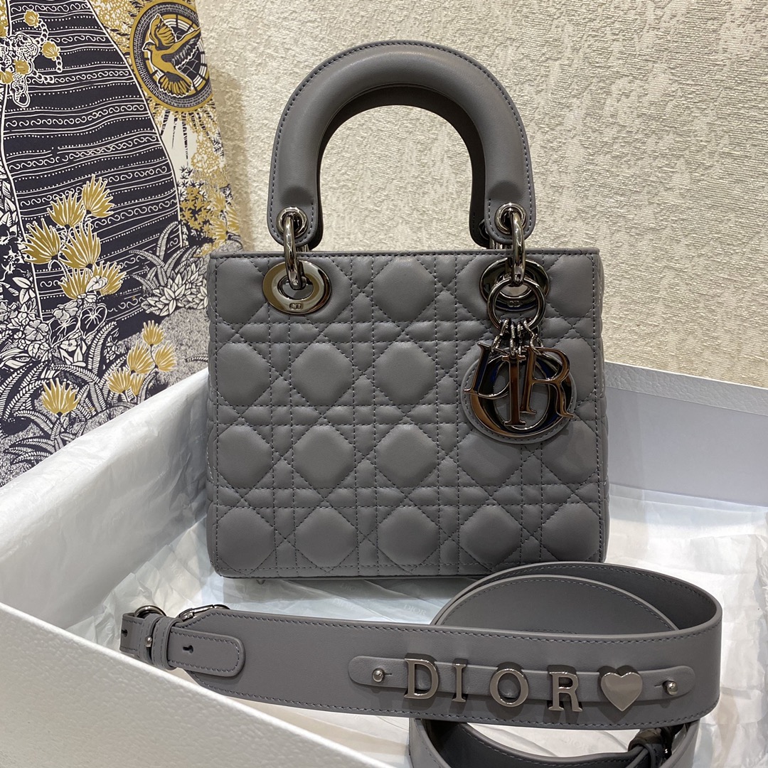 Handbags Lady Dior 6604 size  20 cm - vstockx
