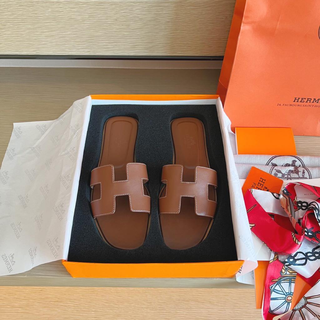 Hermes Sandals 228 - vstockx