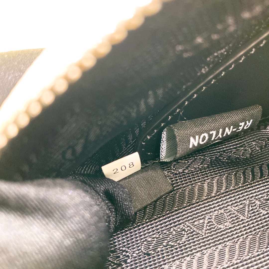 handbags prada 2VH155 size:28*18*11 - vstockx