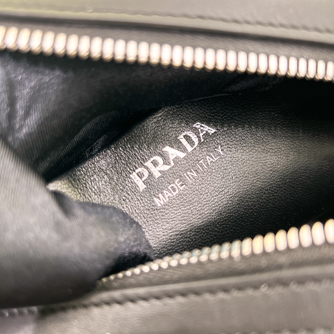 handbags prada 1BA365 31*16*13.5 - vstockx