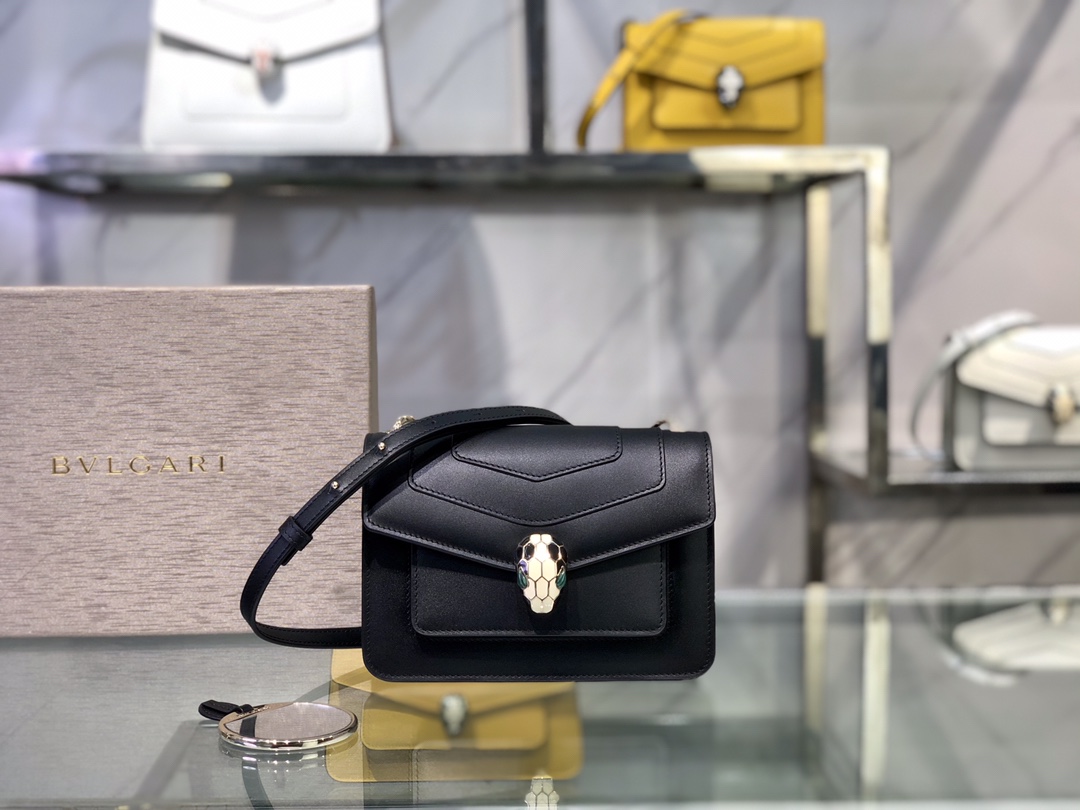 Handbags Bvlgari 9676 size:19*13*7 cm - vstockx