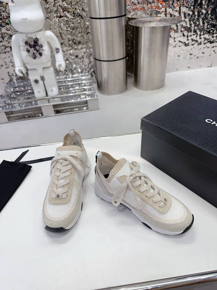 Chanel Trainers Knit & suede calfskin ivory - vstockx