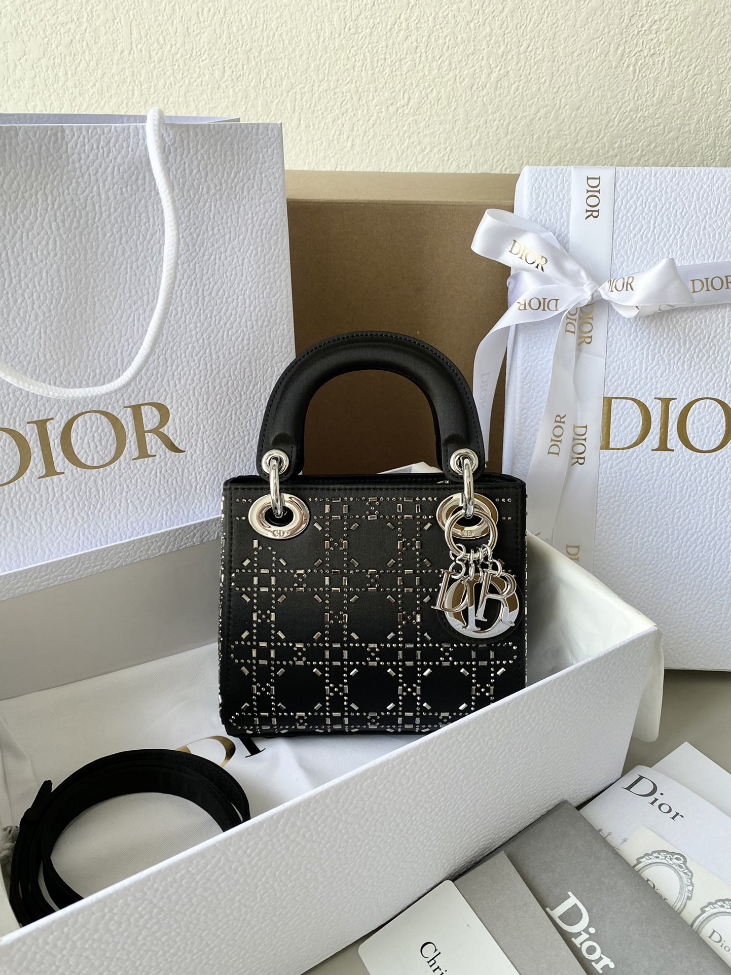 Handbags Dior 1004 size:17  15  7 cm - vstockx
