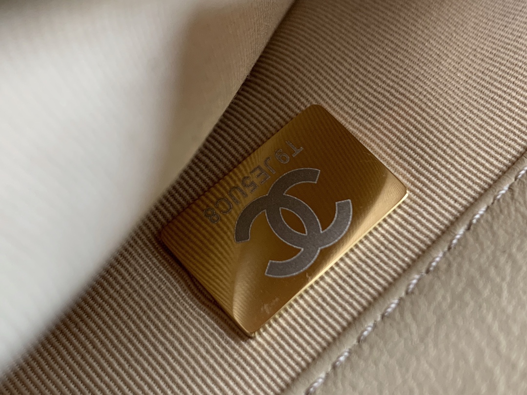 Handbag Chanel size 36 cm - vstockx