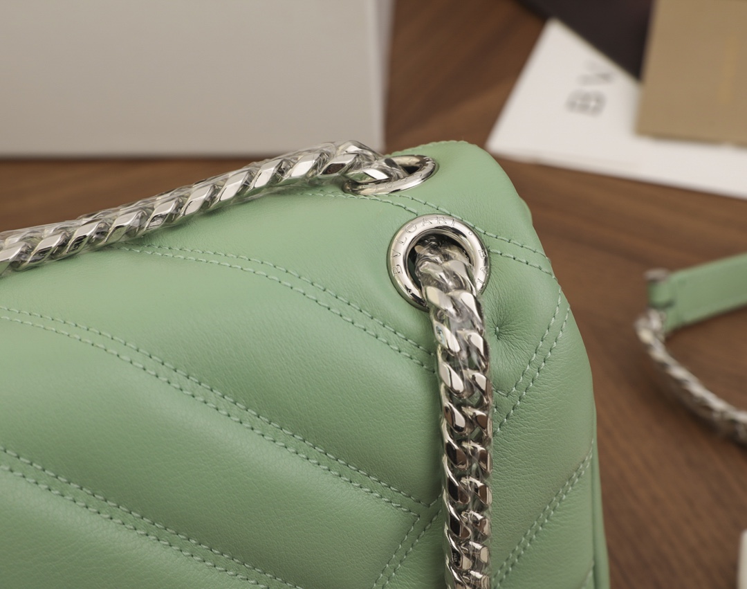 Handbags Bvlgari 28799391100 size:22.5*15*10 cm - vstockx