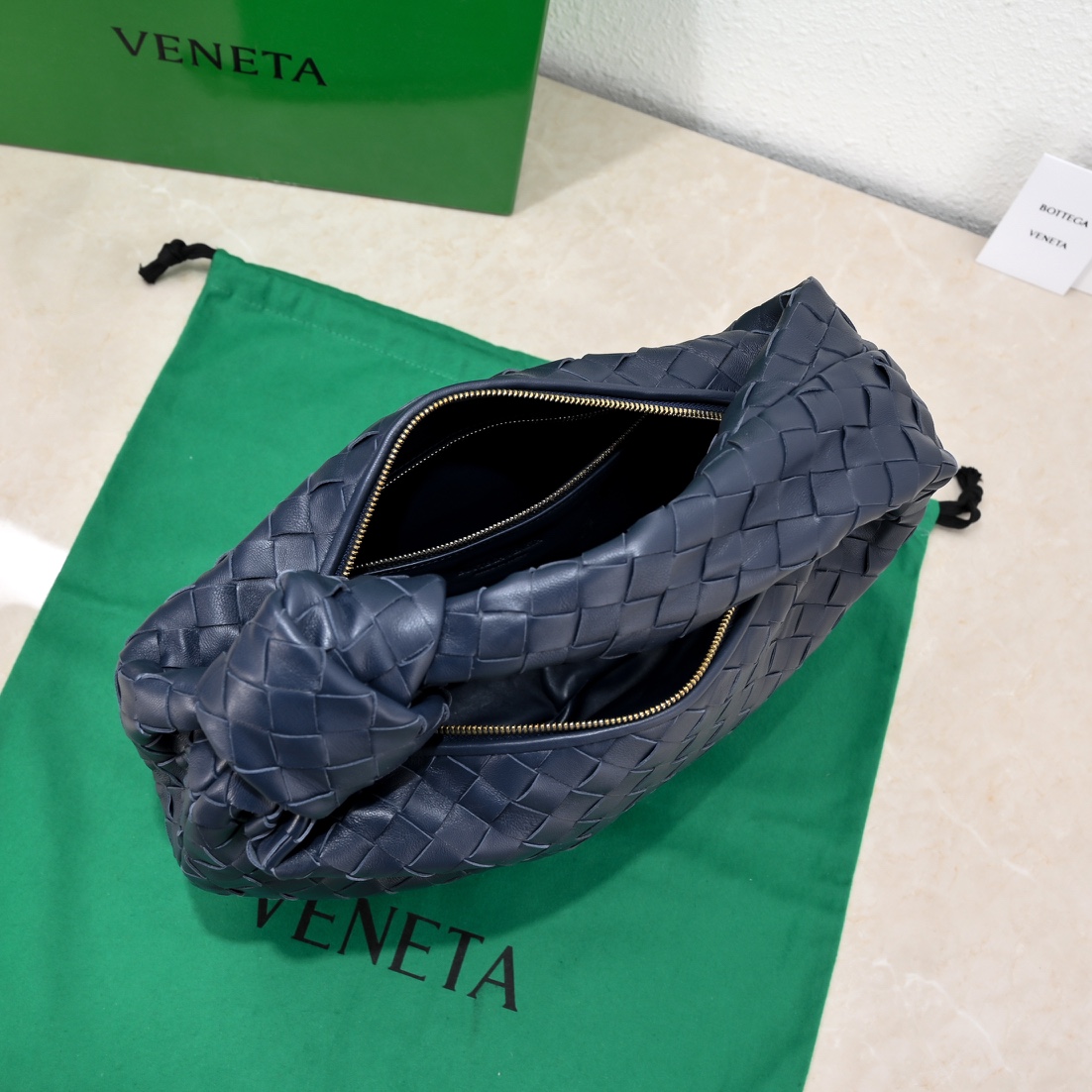 handbags Bottega Veneta 6697 size:36*21*13 - vstockx