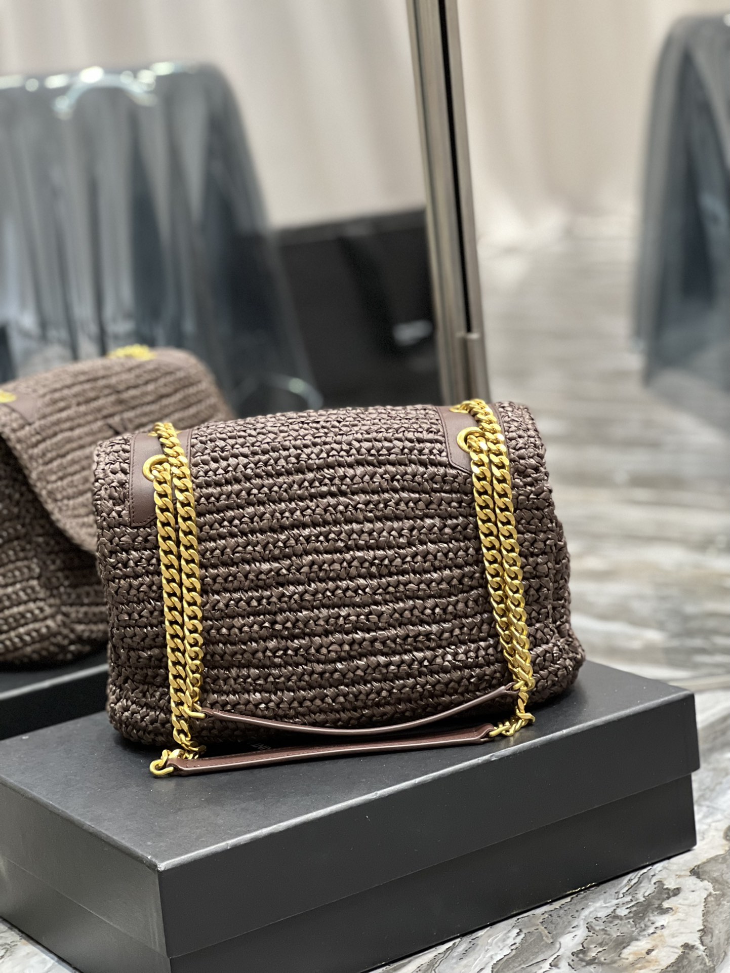 Handbags SAINT LAURENT 633158 size 22  16.5  12 cm - vstockx