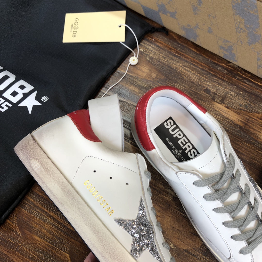 Golden Goose Superstar distressed-finish sneakers 7 - vstockx
