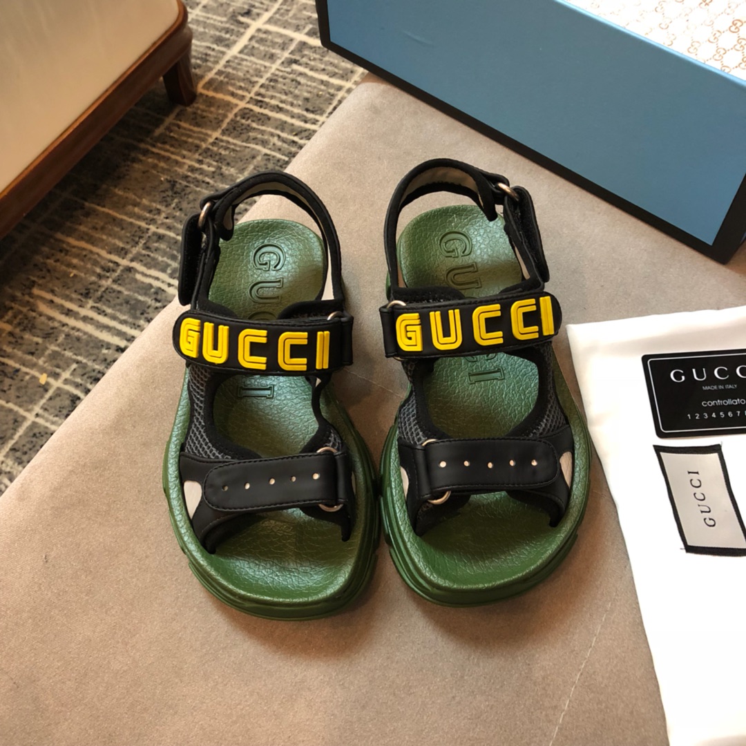 Gucci Leather espadrille with Double G WOMEN 1 - vstockx