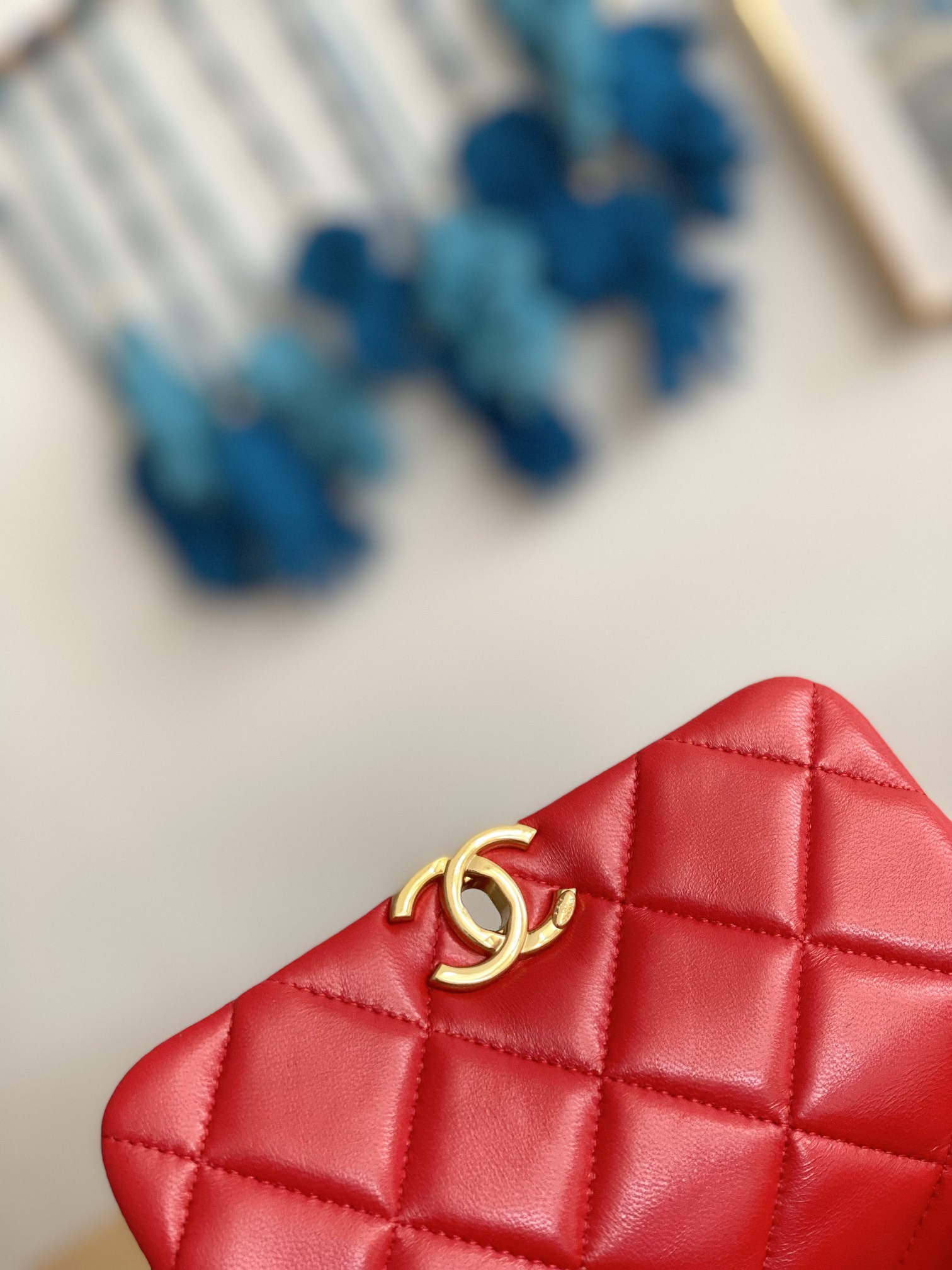 Handbag Chanel 3365 size 17X11.5X8.5 Cm - vstockx