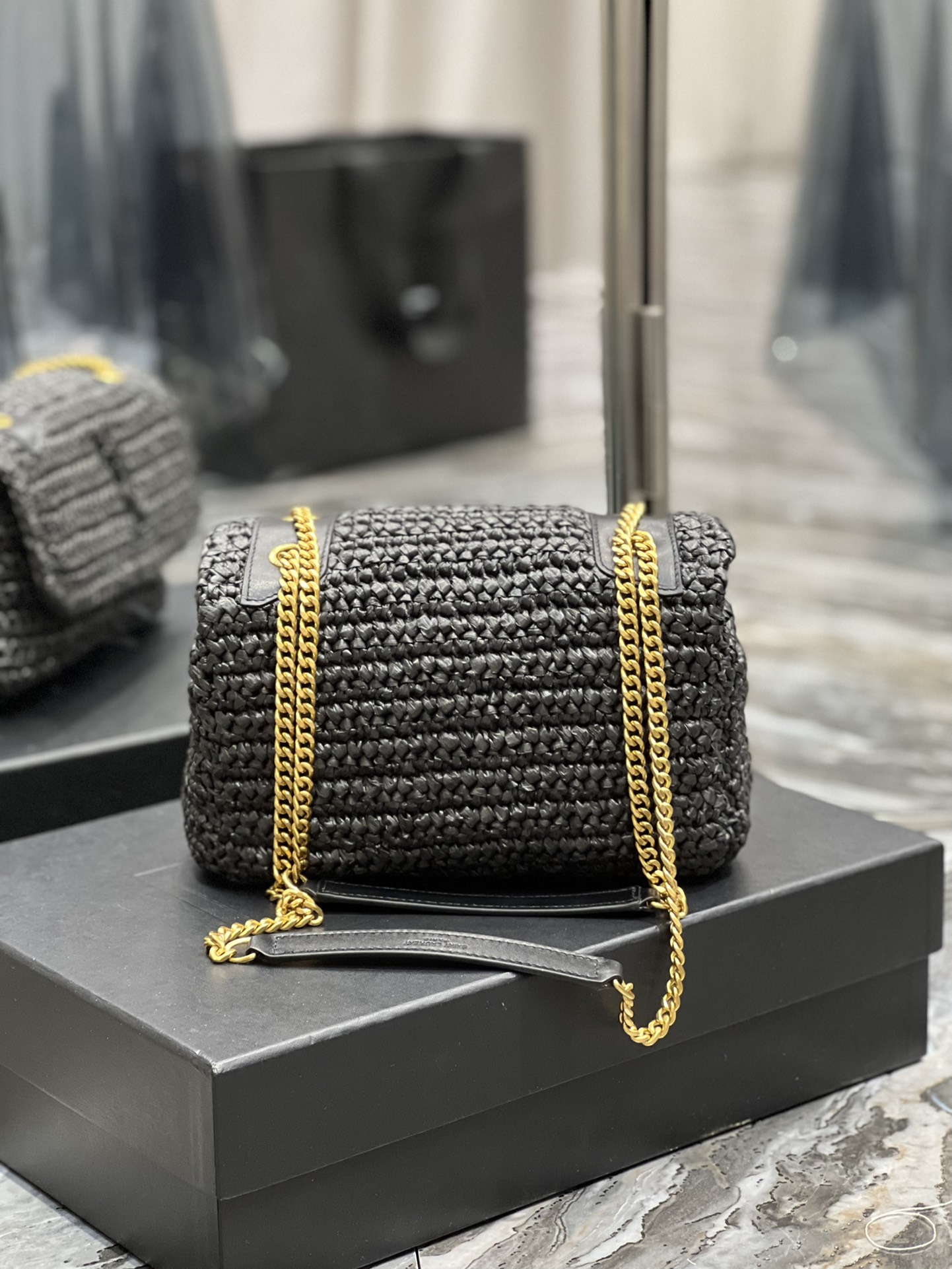 Handbags SAINT LAURENT 633151 size 22  16.5  12 cm - vstockx