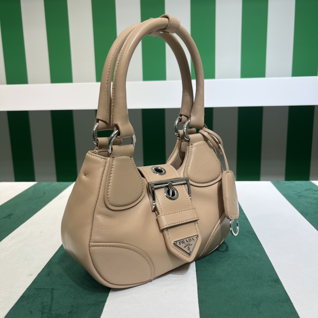 Handbags Prada PRADA PASSAVELA 1BA381 size:23x16x9 cm - vstockx