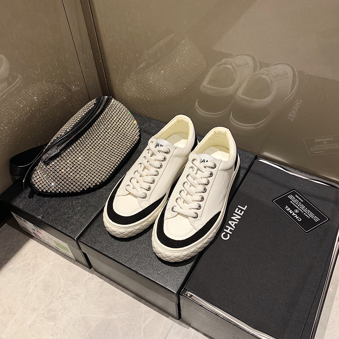 Chanel sneaker 1 - vstockx