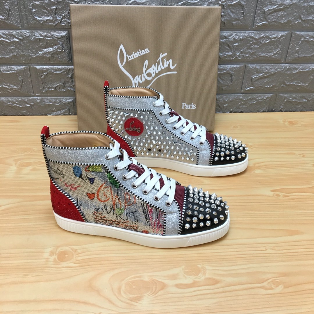 Christian Louboutin Louis Junior Spikes Orlato Flat Sneakers 14 - vstockx