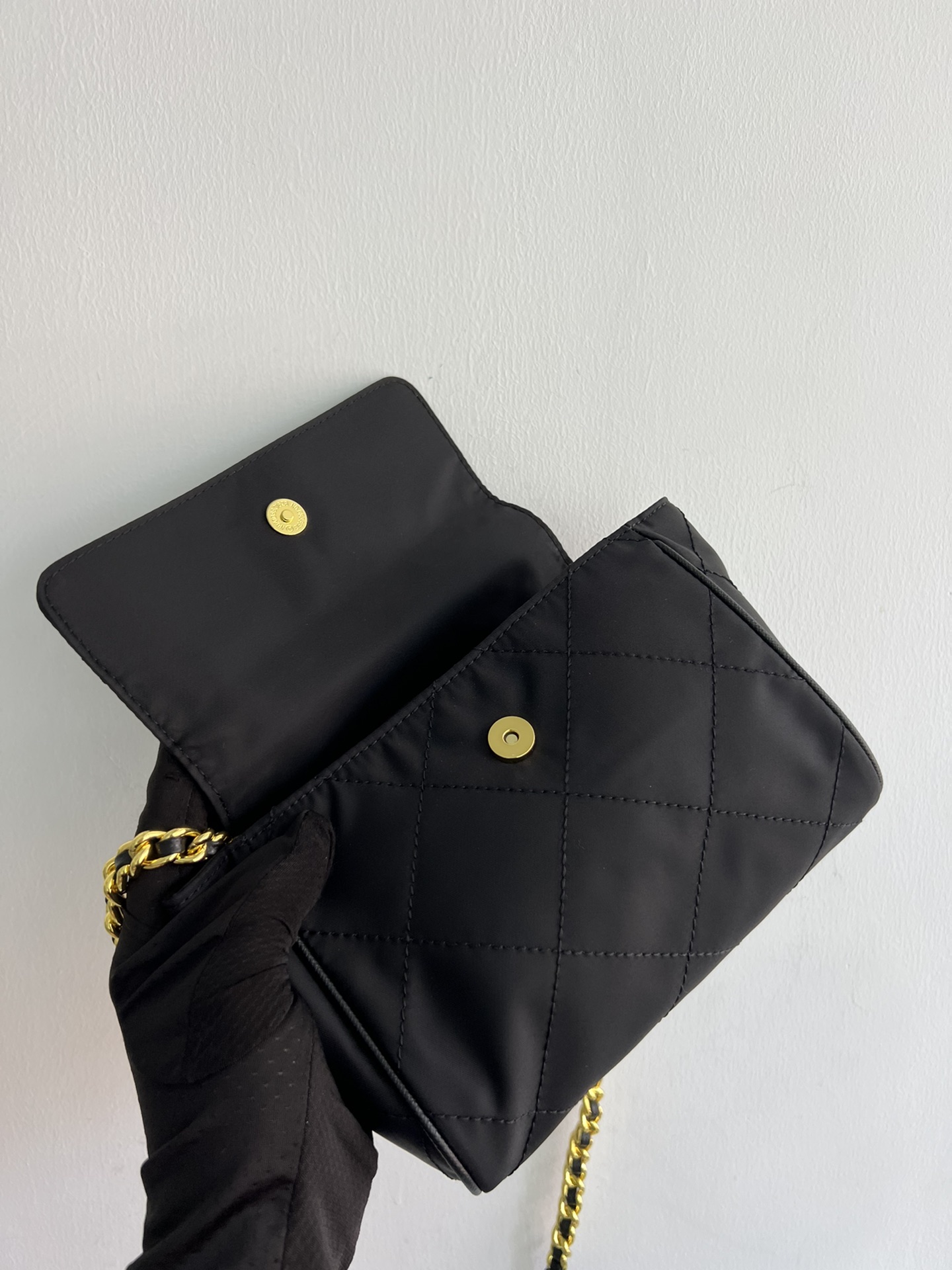 handbags prada 1BD622 18*16*5 - vstockx