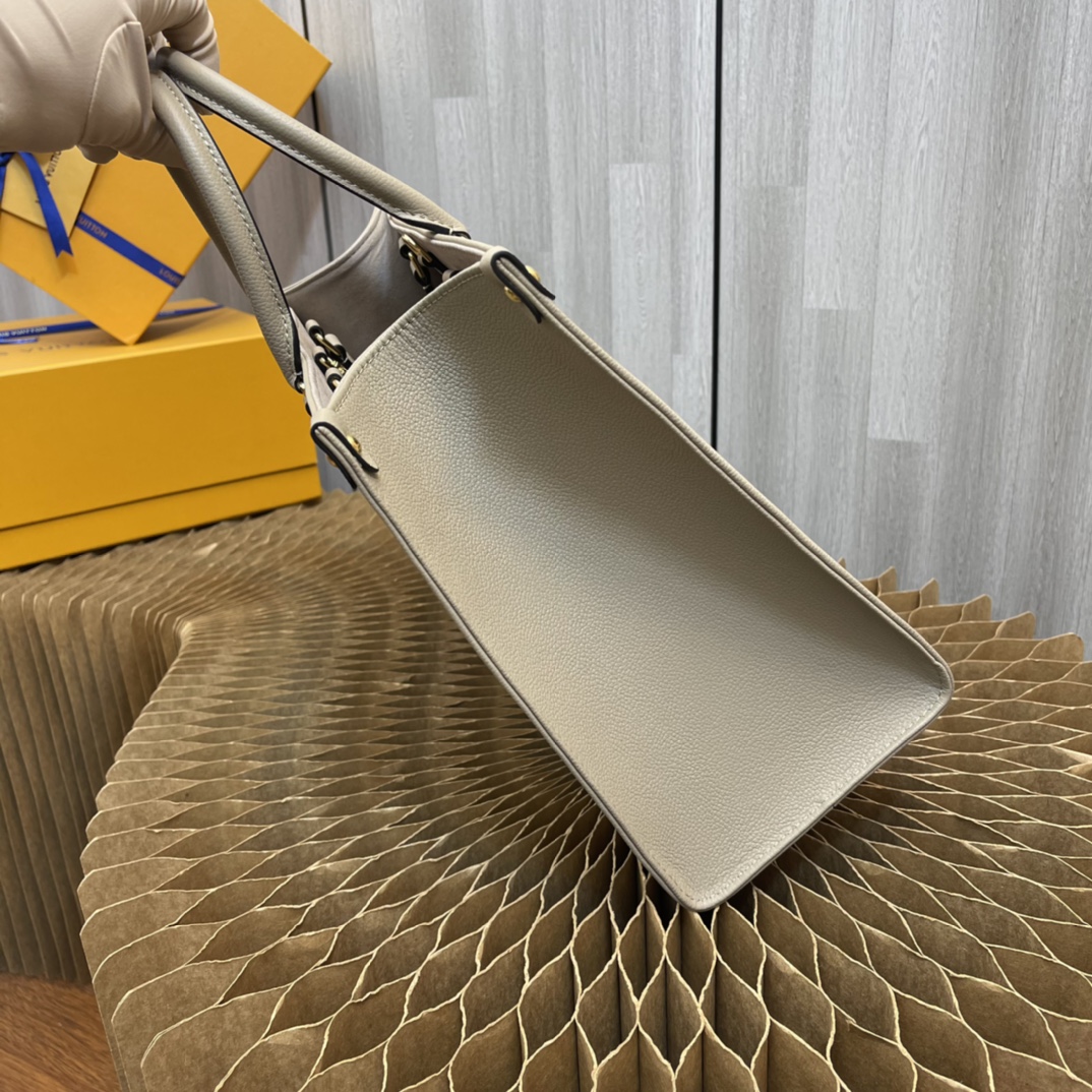 Handbag Louis Vuitton 45495 size 34x26x13 cm - vstockx