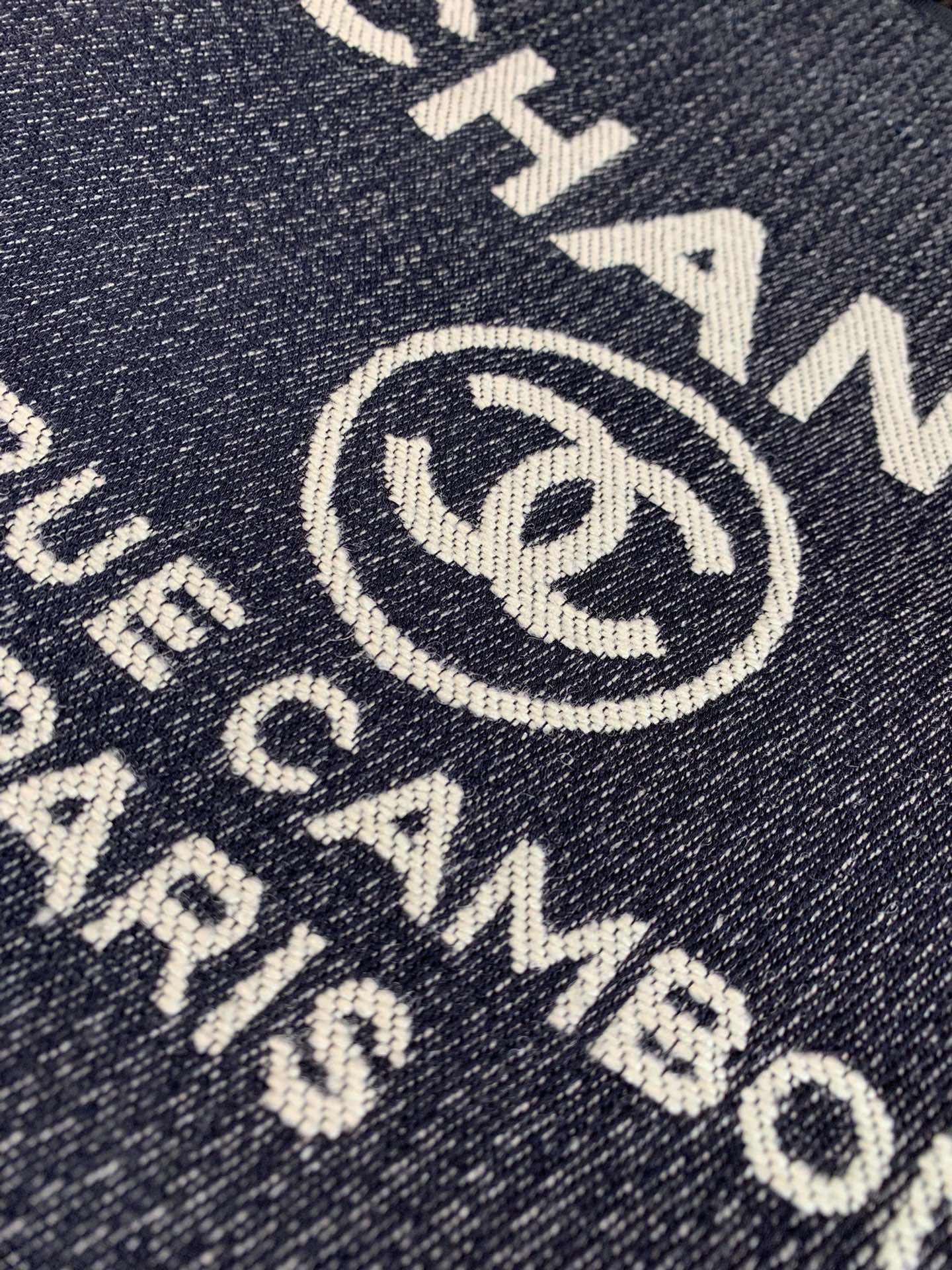 Handbag Chanel size 38 cm - vstockx