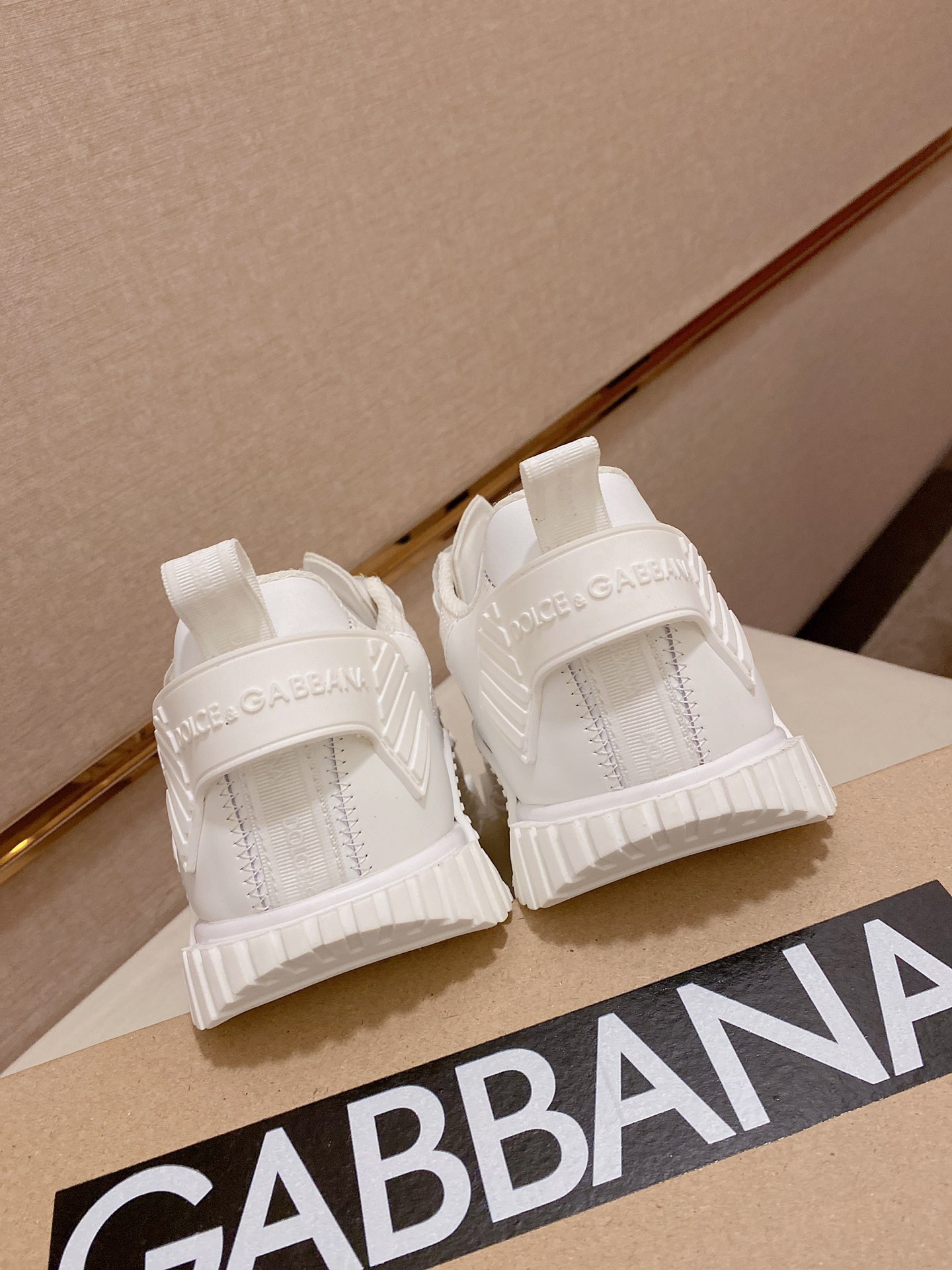 Dolce & Gabbana NS1 low-top sneakers 15 - vstockx
