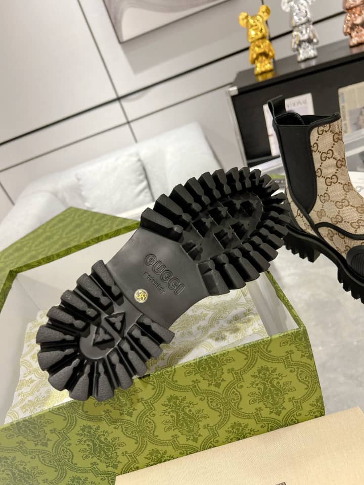 Gucci GG CANVAS ANKLE BOOT Beige and ebony Original GG canvas - vstockx