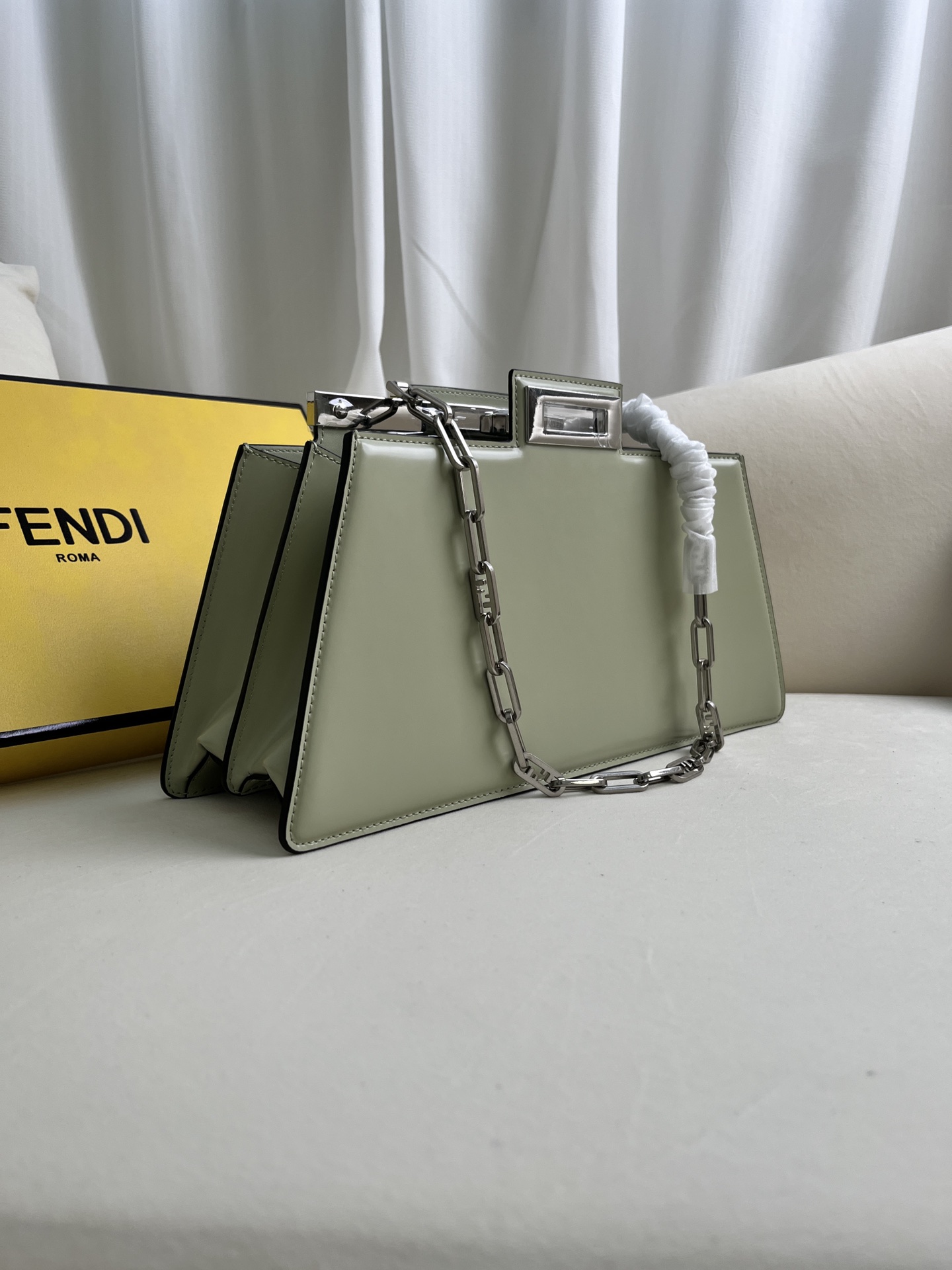 handbags FENDI 1011 size:34*18.5*11cm - vstockx