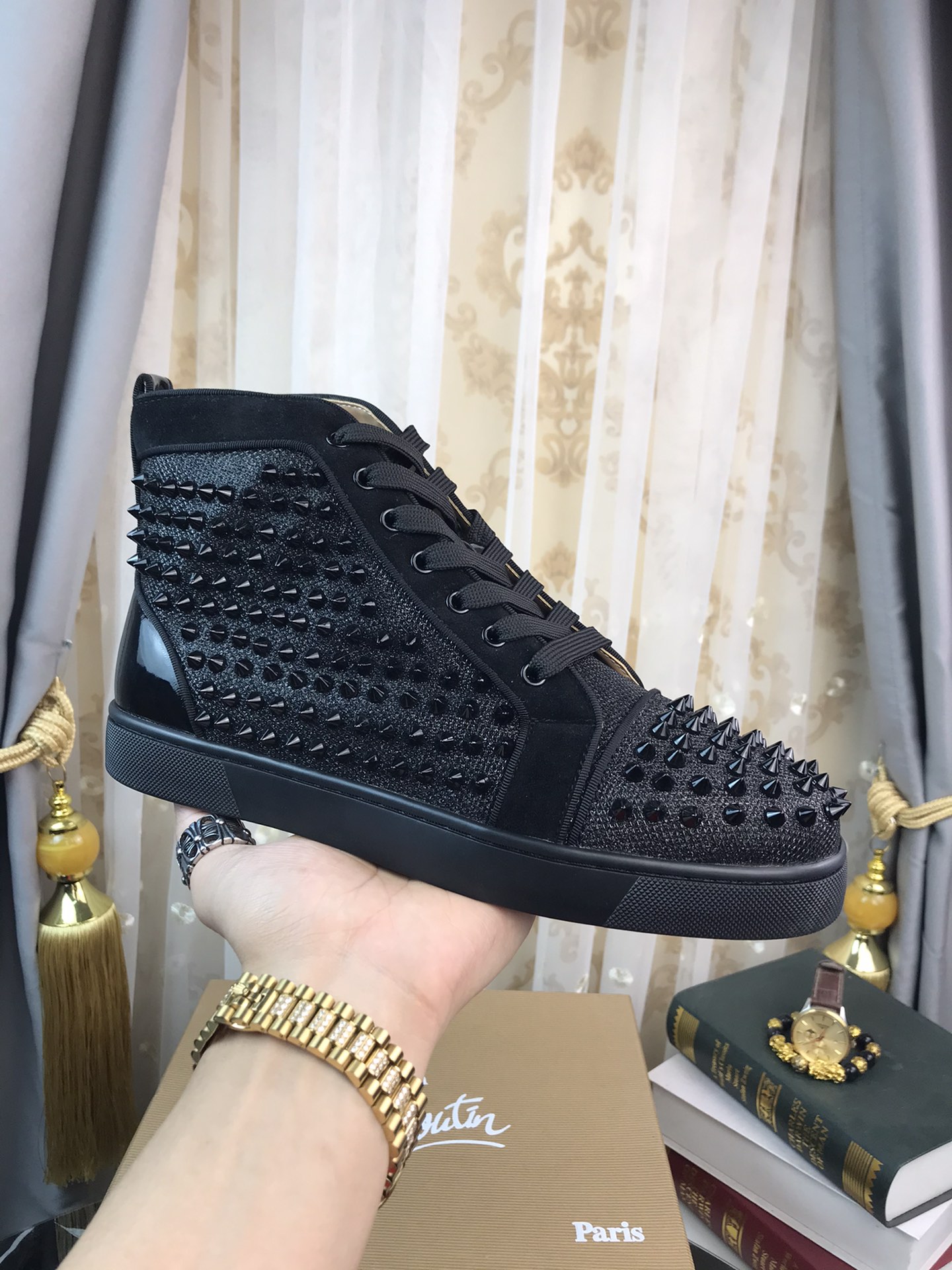 Christian Louboutin Louis Junior Spikes Orlato Flat Sneakers 1 - vstockx