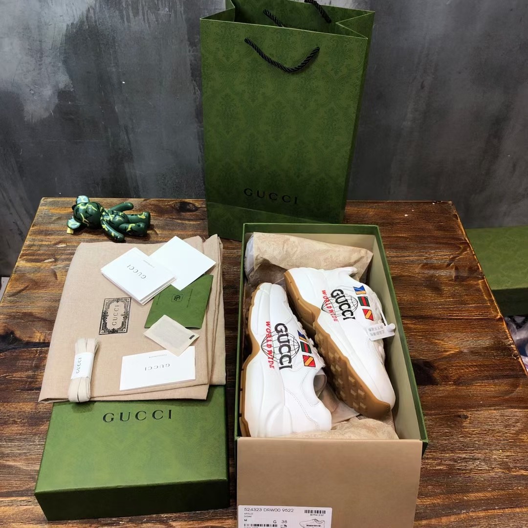 Gucci Rhyton sneaker 22 - vstockx