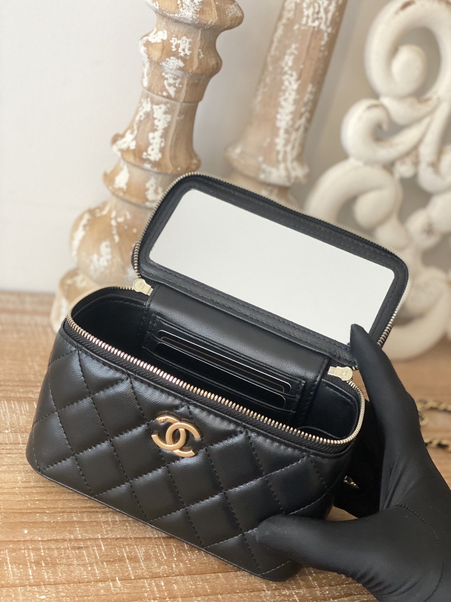 Handbag Chanel 81230 size 16 9.5 8 cm - vstockx