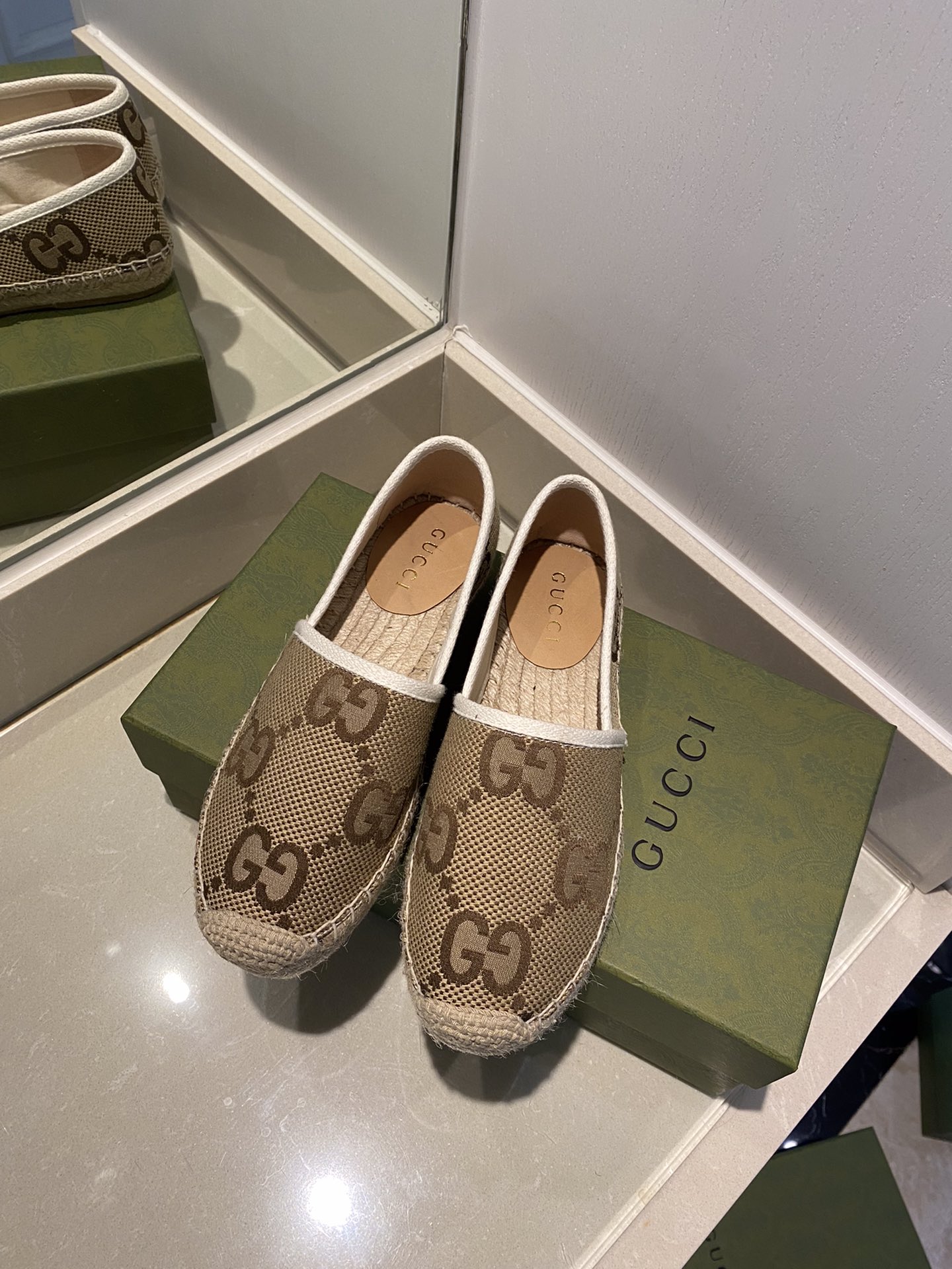 Gucci Leather espadrille with Double G WOMEN 2 - vstockx